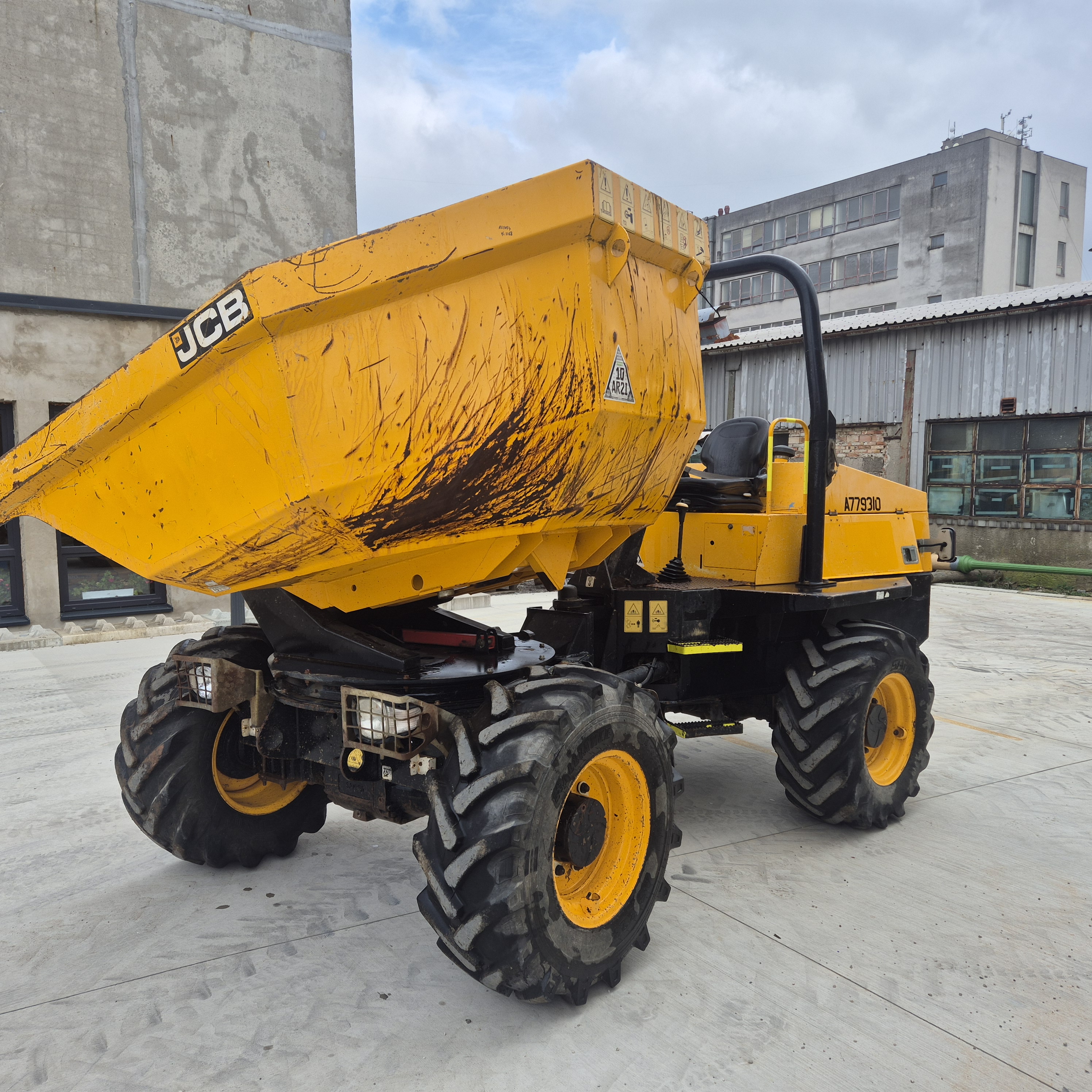 JCB 6TST KOLOVÝ DEMPR, R.V.2017